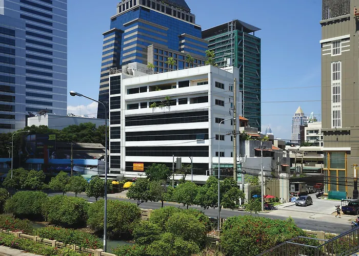 Apartment Serena Sathorn *