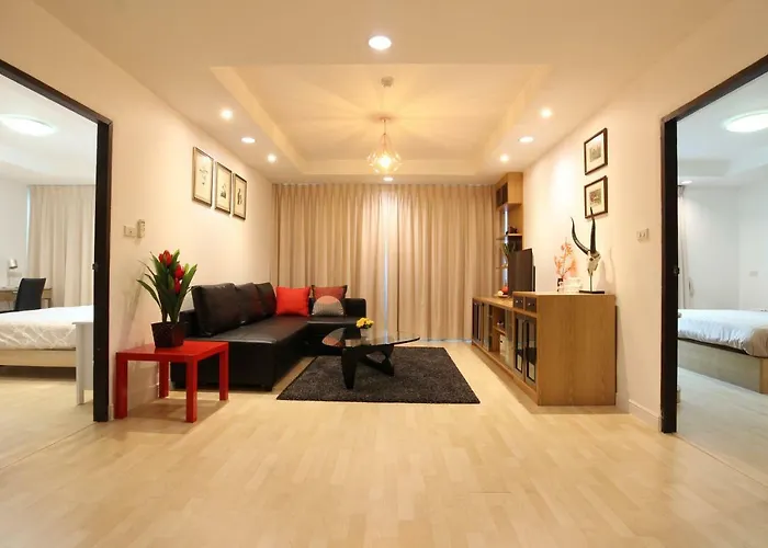 Serena Sathorn Apartment *