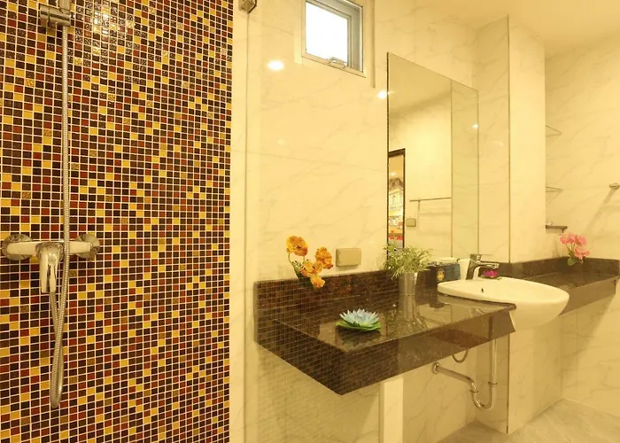 Serena Sathorn Apartment