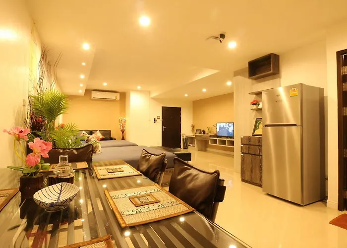 Serena Sathorn Apartment *
