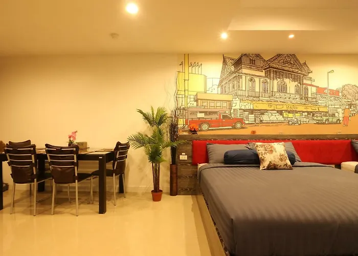 Serena Sathorn Apartment *